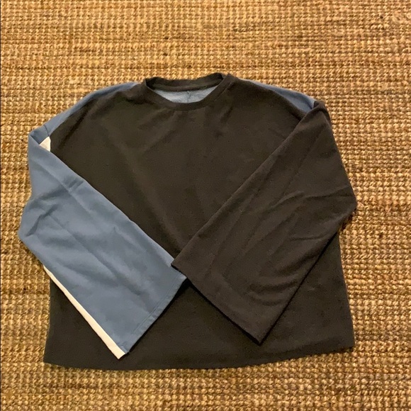 Sweater - Picture 3 of 5